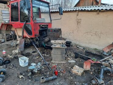 разбор экскаватора: Срочно на запчасть Юмз — 6