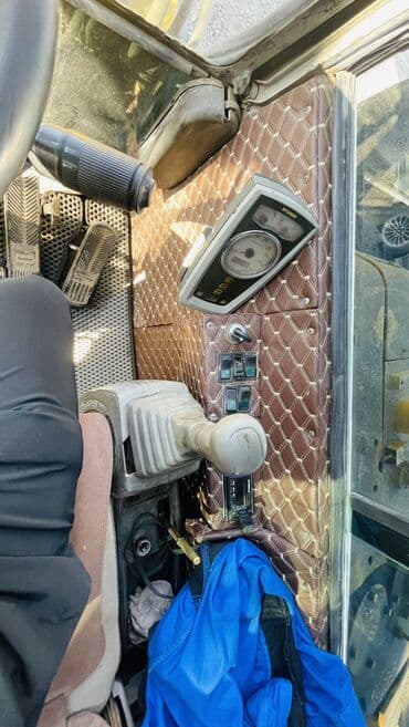 runx alex: Экскаватор, Hyundai, 2005 г., Дөңгөлөктүү — 6