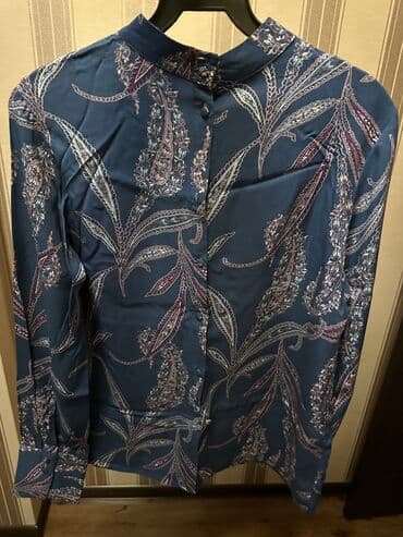 б у брендовые вещи: Продаю очень красивую блузку,очень приятная ткань,качество отличное — 2