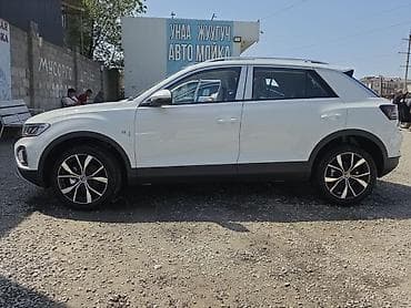 Продажа авто: Volkswagen T-Roc: 2026 г., 1.4 л, Робот, Бензин, Внедорожник — 3