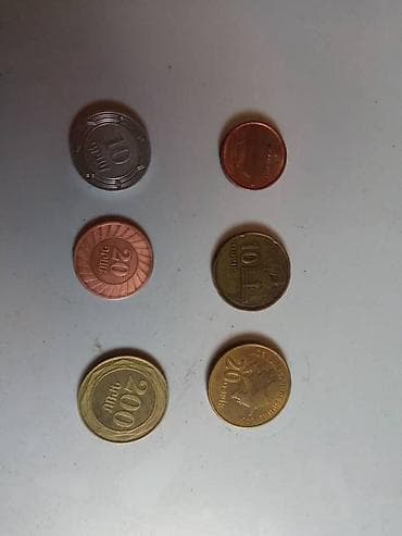 Монеты: Продаю монеты, обращаться на ватсап — 1