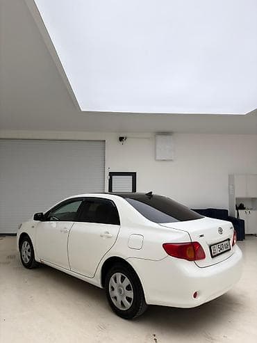 Продажа авто: Toyota Corolla: 2009 г., 1.4 л, Автомат, Бензин, Седан — 4