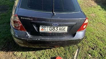 cadillac escalade: Ford Mondeo: 2001 г., 1.8 л, Ручные, Бензин, Седан — 4