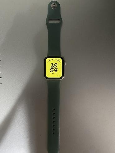 watch se 2: Apple Watch SE (2‑го поколения), 40 мм, алюминиевый корпус — 1