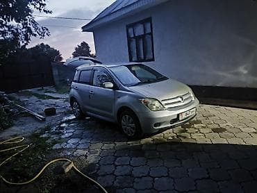 geely m: Toyota Ist: 2003 г., 1.3 л, Автомат, Хэтчбэк — 3