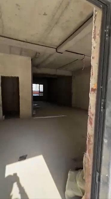 Кыймылсыз мүлк: Дүкөндөрдү сатуу Турак үйдө, 62 м², Даяр ПСО (өзү оңдоп түзөтүп бүтүү үчүн), Эшиги өзүнчө, 1 кабат — 2