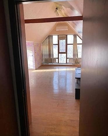 продажа гаражей бишкек: ПРОДАЁТСЯ : в Рабочем городке Дом 7 комнат 2 этажа + мансарда — 7