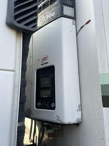 Коммерческий транспорт: Грузовик, Volvo, Стандарт, Б/у — 2