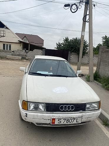Audi: Audi 80: 1987 г., Седан — 2