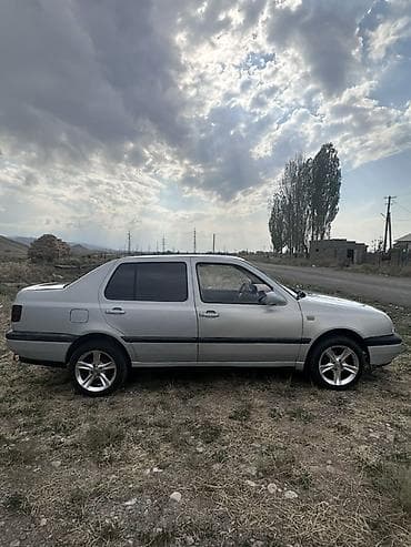 купить опель вектра б: Volkswagen Vento: 1993 г., 1.8 л, Механика, Бензин, Седан — 2