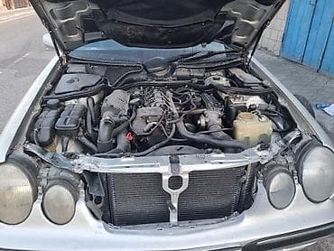 Дизельный мотор Mercedes-Benz 2002 г., 2.2 л, Б/у, Оригинал, Германия