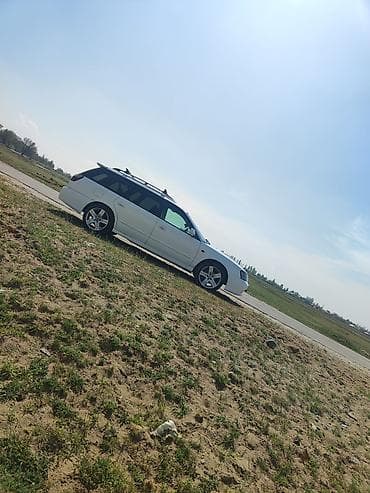 r17 mersedes: Белый универсал с рейлингами на крыше. Компактный кузов, пять дверей — 3