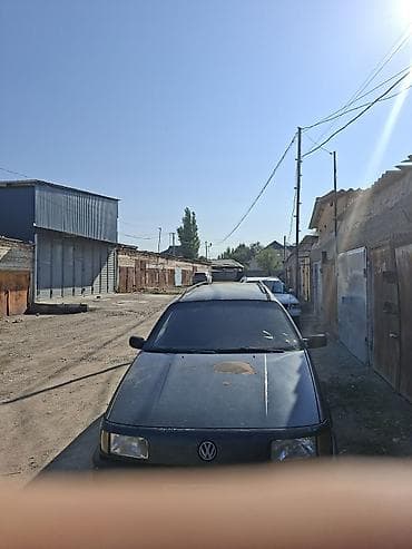 e500 124: Volkswagen Passat Variant: 1993 г., Автомат, Универсал — 2