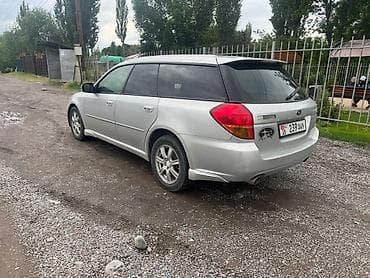 Subaru Legacy: 2004 г., 2 л, Автомат, Бензин, Универсал — 4