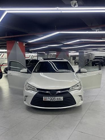 Toyota Camry: 2016 г., 2.5 л, Автомат, Бензин, Седан
