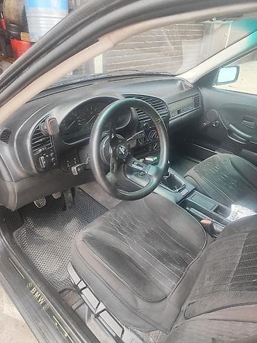 бмв е 60 салон: BMW 3 series: 1991 г., Седан — 8
