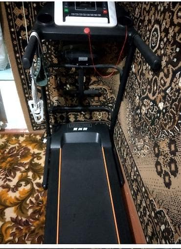 Продаётся Беговая дорожка электрическая для дома. Особенности: -