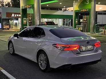 bmb e34: Toyota Camry: 2020 г., 2.5 л, Автомат, Гибрид, Седан — 4