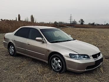 Honda Accord: 2004 г., Седан — 2