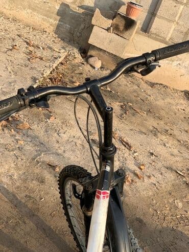 купить покрышку на велосипед 26: Горный велосипед с полной подвеской. Характеристики и оснащение: - — 4