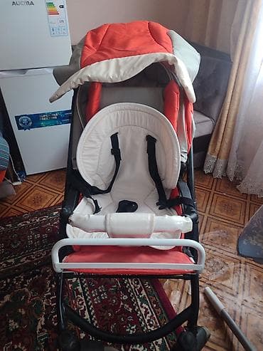 Балдардын гигиенасы жана камкордук: Прогулочная коляска с большим капюшоном и регулируемой спинкой — 2