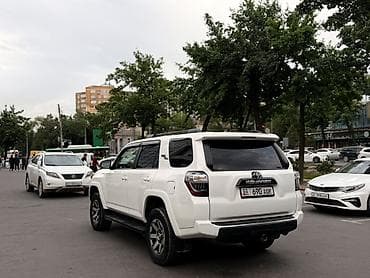 фораннер 2020: Toyota 4Runner: 2020 г., 4 л, Автомат, Бензин, Внедорожник — 3