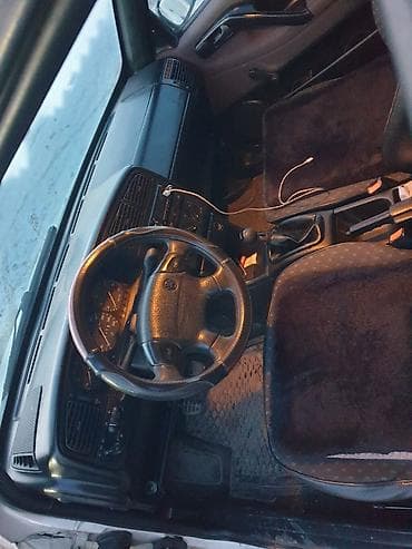 рынок авто бишкек: Volkswagen Passat Variant: 1996 г., 0.2 - engine capacity л, Механика, Бензин, Универсал — 3