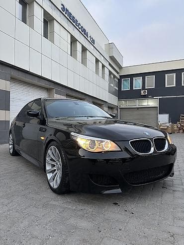BMW 5 series: 2008 г., 4.8 л, Типтроник, Бензин, Седан