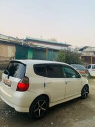 авто с последующим выкупом бишкек фит: Honda Fit: 2003 г., 1.5 л, Автомат, Бензин, Седан — 4