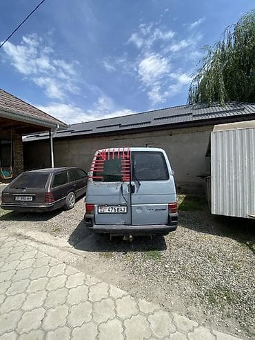 Volkswagen Transporter: 1996 г., 2.5 л, Механика, Бензин, Фургон — 4