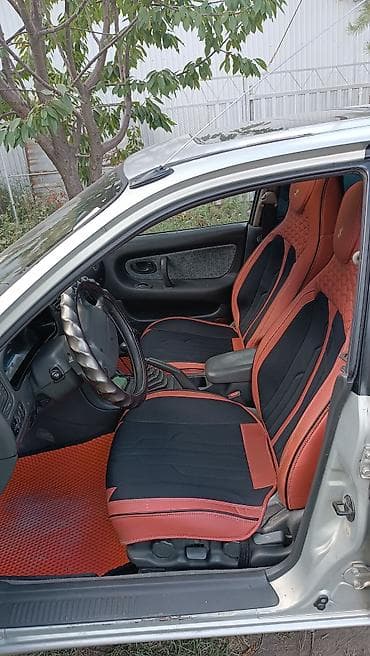 Mitsubishi Galant: 1994 г., 1.8 л, Механика, Газ, Седан — 6