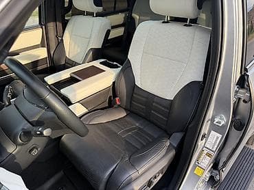 360: Toyota Sequoia: 2023 г., 3.5 л, Автомат, Гибрид, Внедорожник — 8