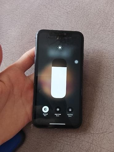 iphone 19: IPhone 11, 64 ГБ, Черный, Чехол — 2