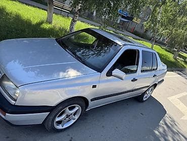 амортизатор венто: Volkswagen Vento: 1993 г., 1.8 л, Механика, Бензин, Седан — 3