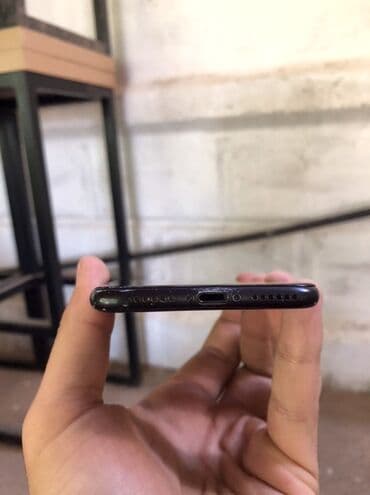 apple ноудбук: IPhone 7, Черный — 5