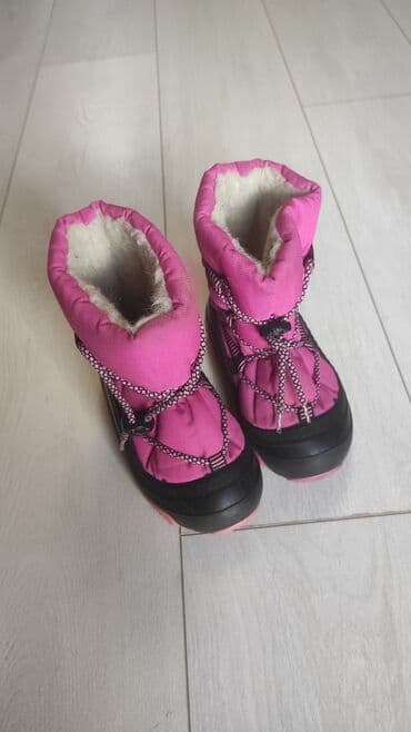 детская зимняя обувь капика: Продаю детские зимние сапоги. Размер 27. Материал подошвы — 3