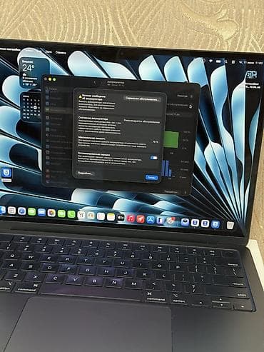 ipad m5: Для учебы, Б/у, Apple M2, ОЗУ, RAM: 8 ГБ — 4