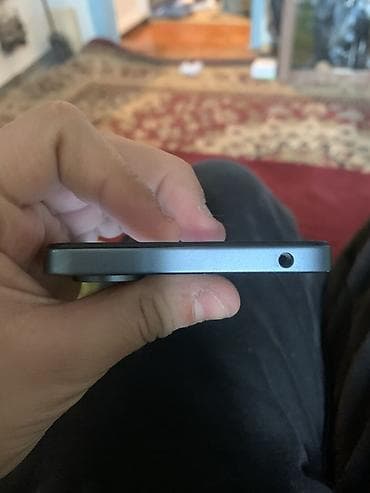 телефон верту: Poco C65, Б/у, 128 ГБ, цвет - Серый, 2 SIM — 3