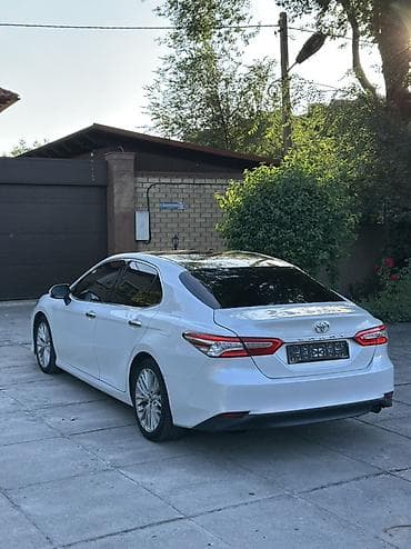 12000: Toyota Camry: 2018 г., 2.5 л, Автомат, Бензин, Седан — 5