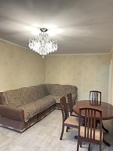 сдаю квартиру 4 микрорайон: 2 комнаты, 45 м², 104 серия, 2 этаж, Косметический ремонт — 5