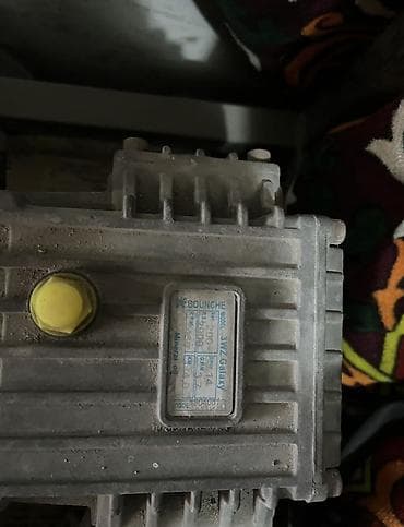 мойки: Продам оборудование для мойки и Детейлинг студии. 2 трансбоя Италия - — 4