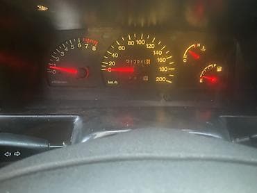 mazda 3 2005: Daewoo Nexia: 2008 г., 1.5 л, Механика, Газ, Седан — 5