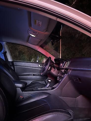 преви: Kia K5: 2019 г., 2 л, Автомат, Бензин, Седан — 10