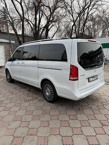colf 2: Mercedes-Benz V-Class: 2019 г., 2.2 л, Автомат, Дизель, Минивэн — 3