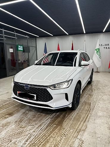5s fe: BYD E2: 2019 г., 0.1 л, Электромобиль, Кроссовер — 1