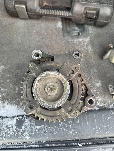 усилитель inter m: Генератор Toyota Оригинал — 3