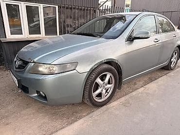 Honda Accord: 2005 г., 2.4 л, Механика, Газ, Седан — 3