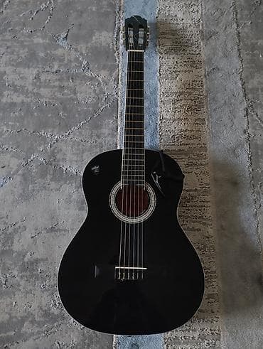 Комузы: Классическая гитара 4/4, черный глянец. Туретский оригинал, размер — 1