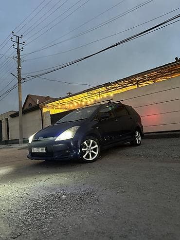Toyota WISH: 2004 г., Автомат, Бензин, Минивэн — 1