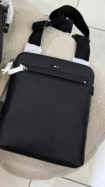 Барсетки: Сумка через плечо, компактная и лаконичная. - Материал: черная — 1